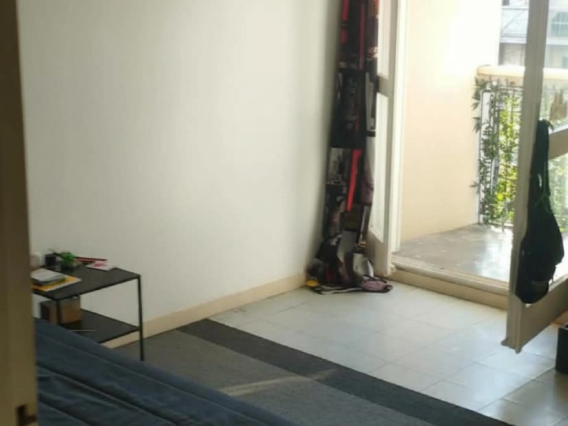 thumbnail of estate's photo